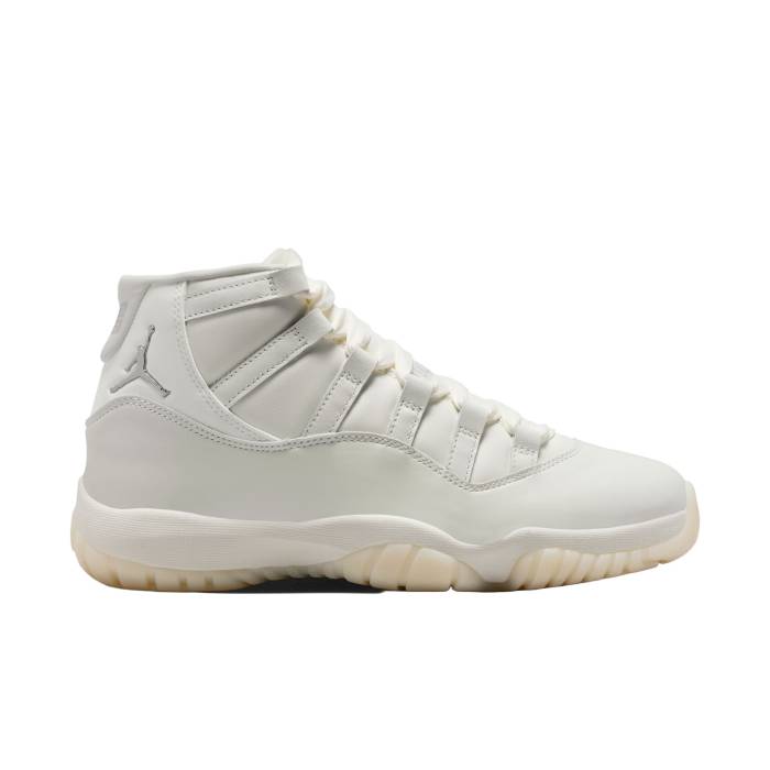 ナイキ エアジョーダン Air Jordan 【 Wmns 11 Retro Unisex Sail/Prl Gry 】 レトロ ユニセックス|スニケス