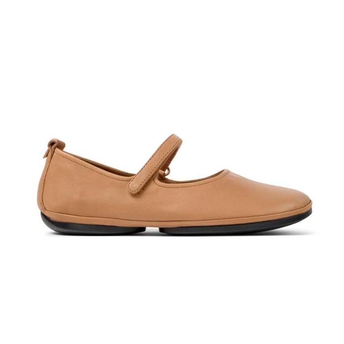 カンペール Camper 【 Right Nina Gobi Savi Women Brown 】 レディース 赤銅色 赤銅色