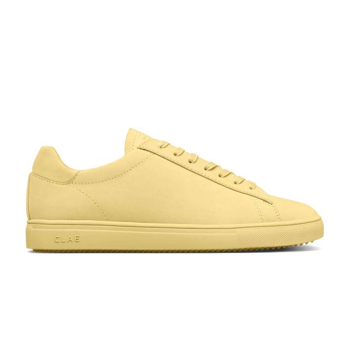 粘土 Clae 【 Bradley Pale Banana Nubuck Unisex Yellow 】 ユニ一発やる yellow 黄味がかった・黄色