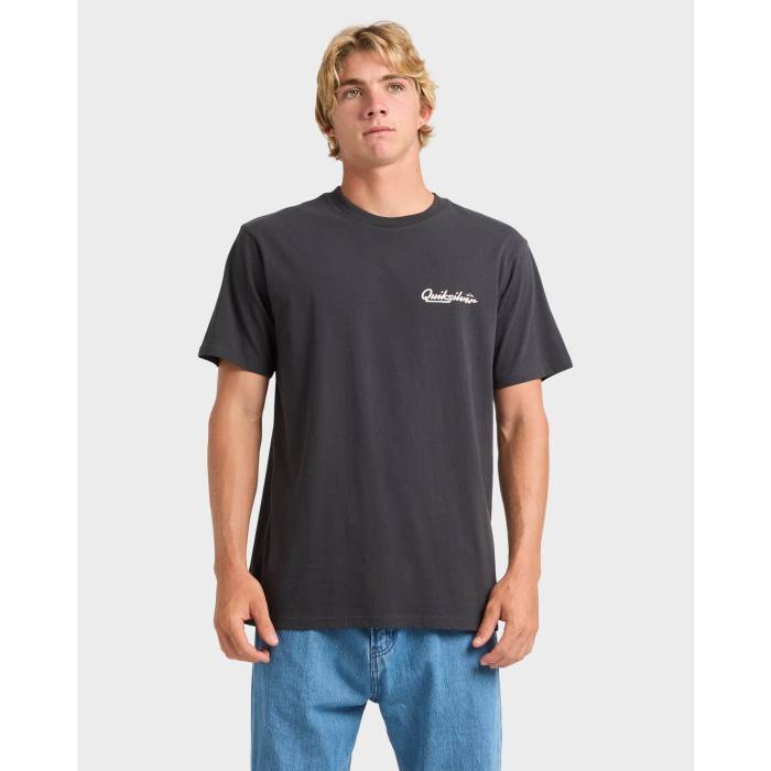 クイックシルバー Quiksilver 【 Mens Tropic Pastimes T-Shirt Mens Tarmac 】 メンズ Tシャツ メンズ