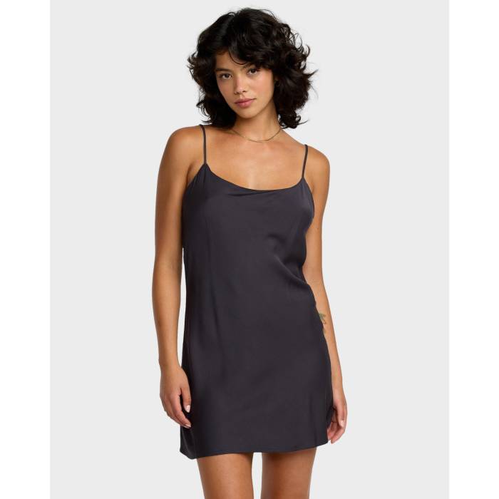 ルーカ Rvca 【 Womens Macarthur Mini Dress Womens Gravel 】 レディース 御召しもの レディース