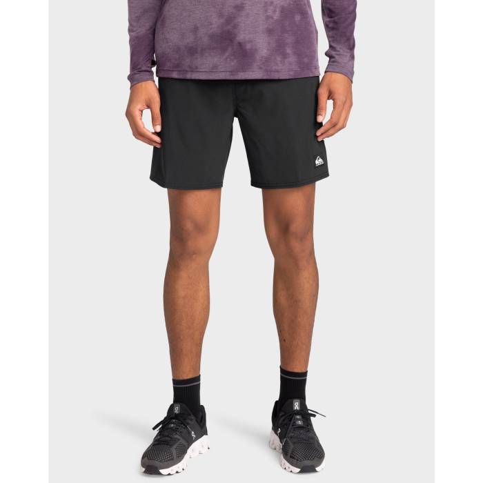【★百貨店SALE★6/11十二時2時迄】クイックしろがね色 Quiksilver 【 Mens Omni Training 17\" Sport Shorts Mens Black 】 メンズ オムニ 形づくる さる股引き メンズ 黒いこと 黒いこと"