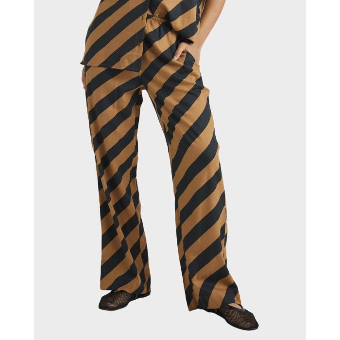 【★百貨店SALE★6/11真夜中2時迄】ルーカ Rvca 【 Womens Milspec Stripe Holiday Linen Pants Womens Camel 】 レディース Stripe 縞模様 レディース camel 駱駝