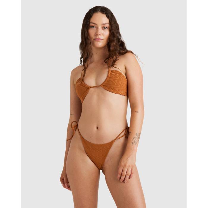 【★百貨店SALE★6/11真夜中2時迄】ルーカ Rvca 【 Womens Tezzy Wave Skimpy Bikini Bottom Womens Mocha Bisque 】 レディース Wave ウェーブ・ウェイブ ズボン ボトムス レディース
