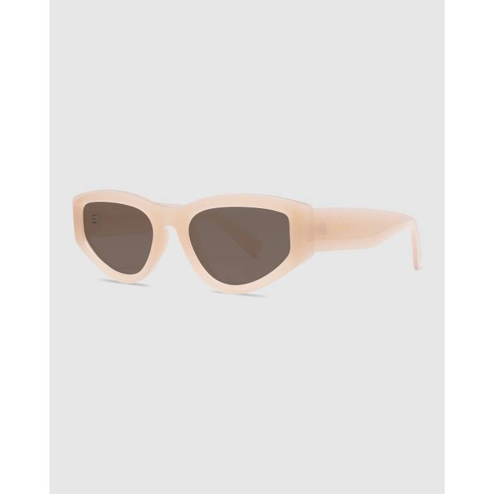 Liive 【 Lulu Cat Eye Sunglasses Womens Butterscotch 】 サングラス レディース 15,150円