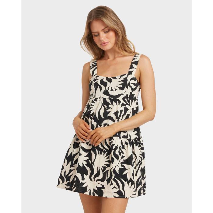 ビラボン Billabong 【 Womens By My Side Mini Dress Womens Black White 】 レディース ドレス レディース 黒色 ブラック 白色 ホワイト