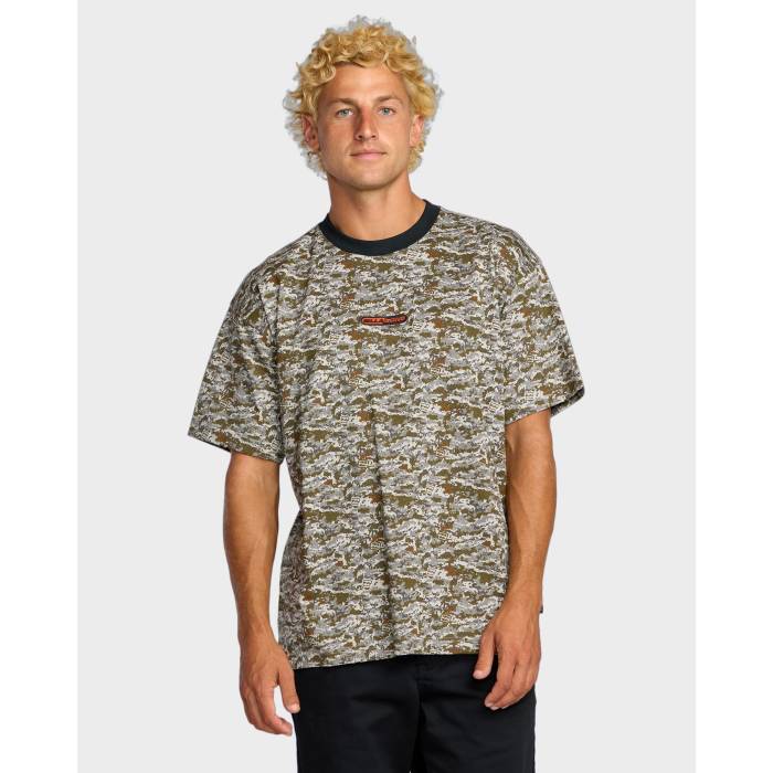 ビラボン Billabong 【 Mens Data T-Shirt Mens Camo 】 メンズ Tシャツ メンズ カモ柄