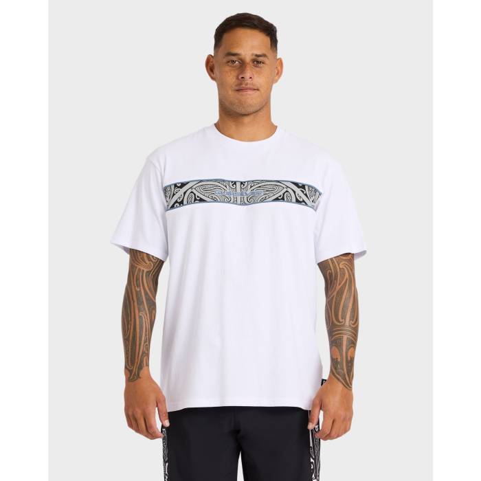 クイックシルバー Quiksilver 【 Mens Takarangi Panel T-Shirt Mens White 】 メンズ Tシャツ メンズ 白色 ホワイト
