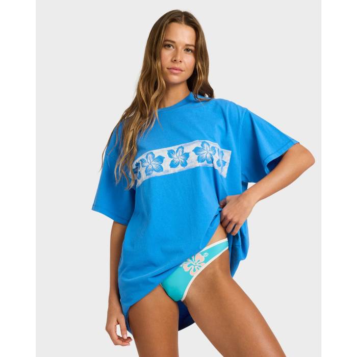 ビラボン Billabong 【 Womens Somewhere Close T-Shirt Womens True Blue 】 レディース Tシャツ レディース 青色 ブルー