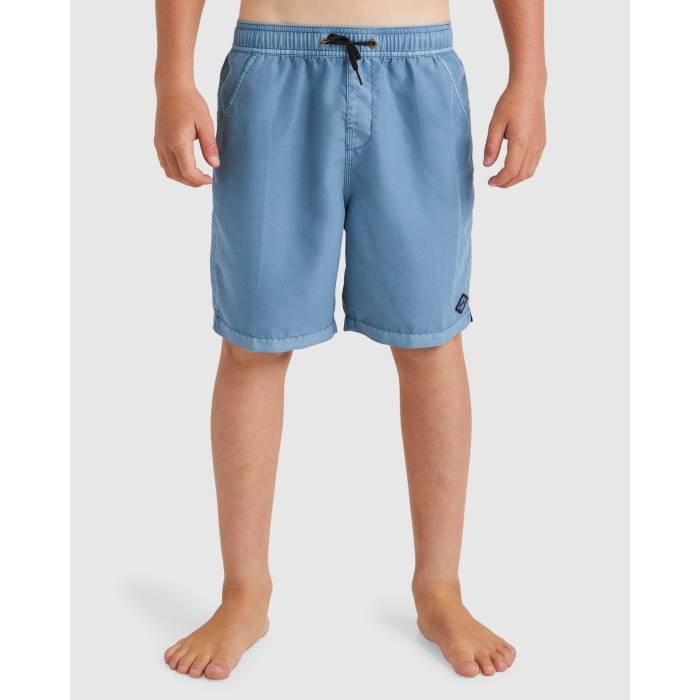 【★百貨店SALE★6/11十二時2時迄】散らし広告ボン Billabong 【 Boys 8-16 All Day Overdye Layback 16\" Boardshorts Boys Steel Blue 】 お坊っちゃん キッズ Steel スチール写真 青み 青色"