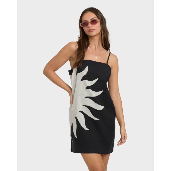 【★百貨店SALE★6/11真夜中2時迄】散らし広告ボン Billabong 【 Womens Sun Rays Mini Dress Womens Black White 】 レディース レイズ 御召しもの レディース 黒いこと 黒いこと 白いこと 白いこと