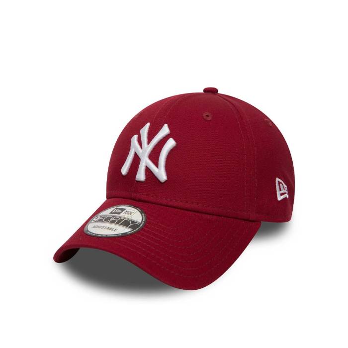 ニューエラ New Era 【 League Essential New York Yankees Maroon 9Forty Strapback Hat Men Wine Red 】 ヤンキース マルーン メンズ Red 赤・レッド|スニケス