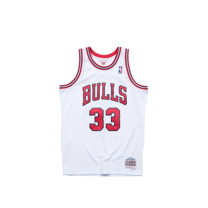 Mitchell nessシカゴ・ブルズ PIPPEN 33 ジャージ44 L MITCHELL & NESS CHICAGO BULLS SCOTTIE PIPPEN #33 NBA JERSEY
