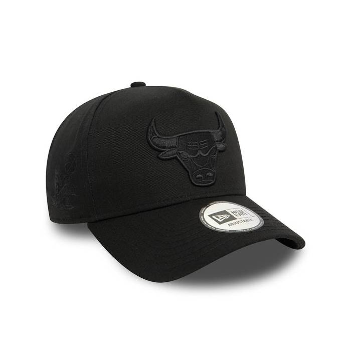 ニューエラ New Era 【 Chicago Bulls Monochrome Black A Frame Snapback Hat Men Black 】 シカゴ ブルズ 黒色 ブラック Snapback スナップバック バッグ メンズ 黒色 ブラック|スニケス