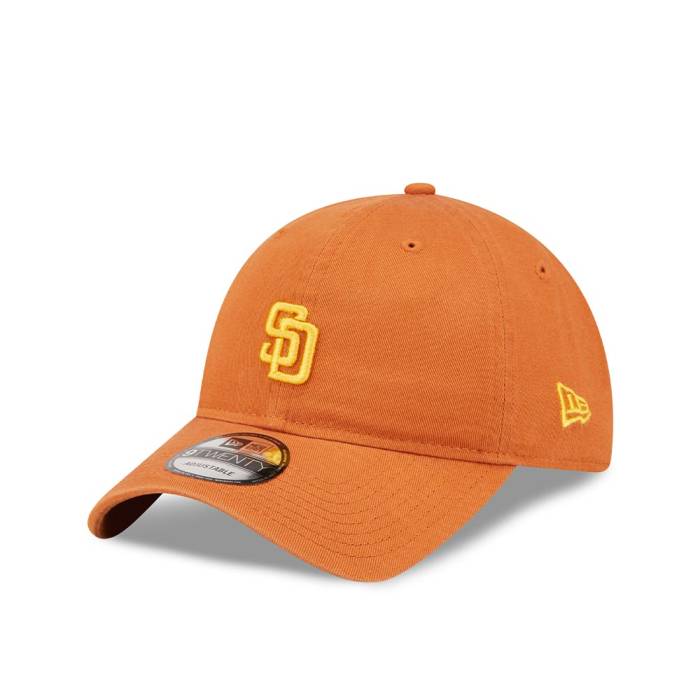 ニューエラ New Era 【 San Diego Padres Mini Logo Brown 9Twenty Strapback Hat Men Brown 】 パドレス ロゴ 茶色 ブラウン メンズ 茶色 ブラウン｜スニケス