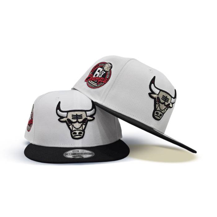 ニューエラ New Era 【 White Chicago Bulls Black Visor Gray Bottom 6X Champs Side Patch 9Fifty Snapback Unisex 】 白色 ホワイト シカゴ ブルズ 黒色 ブラック gray 灰色・グレー・グレイ ズボン ボトムス Snapback スナ|スニケス