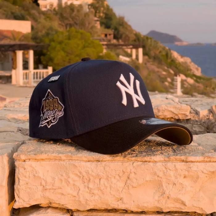 ニューエラ New Era 【 9Forty A-Frame New York Yankees World Series 1999 Two Tone / Khaki Uv Snapback Men 】 ヤンキース シリーズ カーキ Snapback スナップバック バッグ メンズ