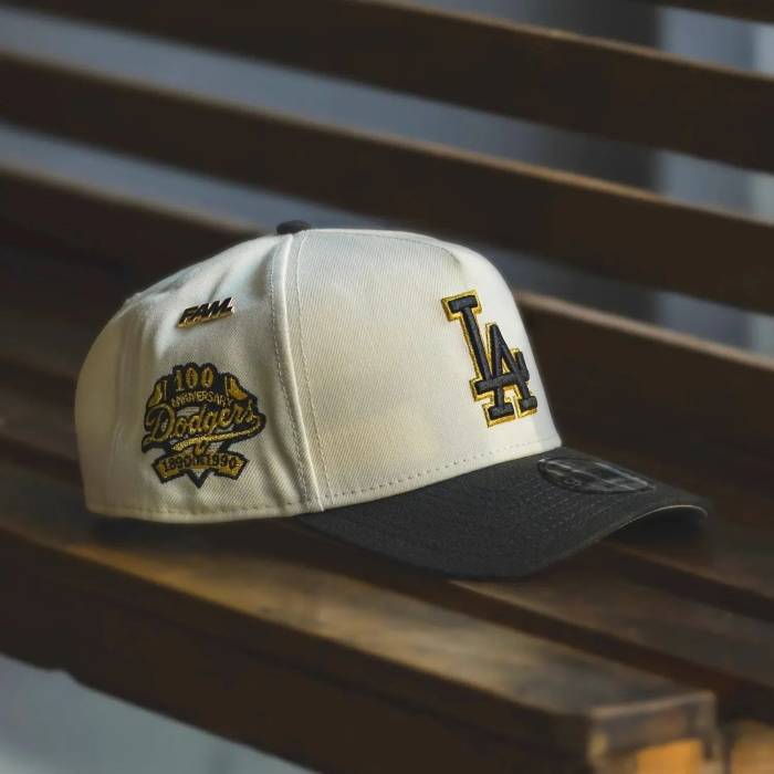 ニューエラ New Era 【 9Forty A-Frame Los Angeles Dodgers 100Th Anniversary Two Tone / Grey Uv Snapback Men 】 ドジャース 灰色 グレー Snapback スナップバック バッグ メンズ