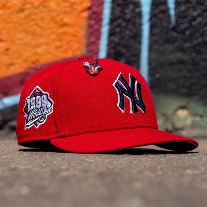 ニューエラ New Era 【 59Fifty Mlb New York Yankees World Series 1999 Nookie Edition Red / Grey Uv Fitted Cap Men 】 ヤンキース シリーズ Red 赤・レッド 灰色 グレー キャップ 帽子 メンズ