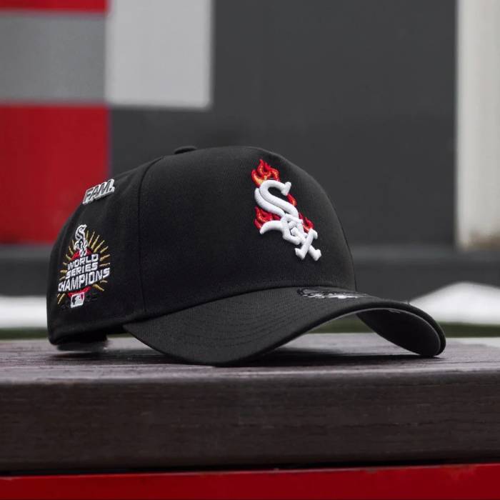 ニューエラ New Era 【 9Forty A-Frame Mlb Chicago White Sox World Series Champions 2005 Black / Grey Uv Snapback Men 】 シカゴ 白色 ホワイト シリーズ 黒色 ブラック 灰色 グレー Snapback スナップバック バッグ メン