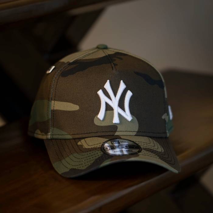 ニューエラ New Era 【 9Forty A-Frame Mlb New York Yankees Camo / Black Uv Snapback Men 】 ヤンキース カモ柄 黒色 ブラック Snapback スナップバック バッグ メンズ