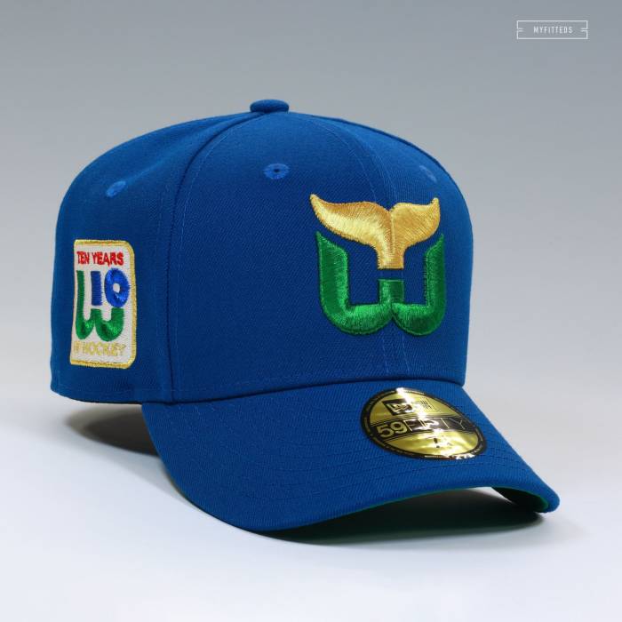 ニューエラ New Era 【 Hartford Whalers Ten Years Of Whalers Hockey Seashore Slate Fitted Cap Unisex Seashore Slate / Golden Metallic / Shamrock Metallic 】 キャップ 帽子 ユニセックス｜スニケス