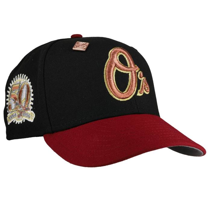 Newera 【 Baltimore Orioles Black Maroon 50Th Anniversary Metallic 59Fifty Fitted Hat Unisex 】 ボルティモア オリオールズ 黒いこと 黒いこと マルーン ユニ一発やる