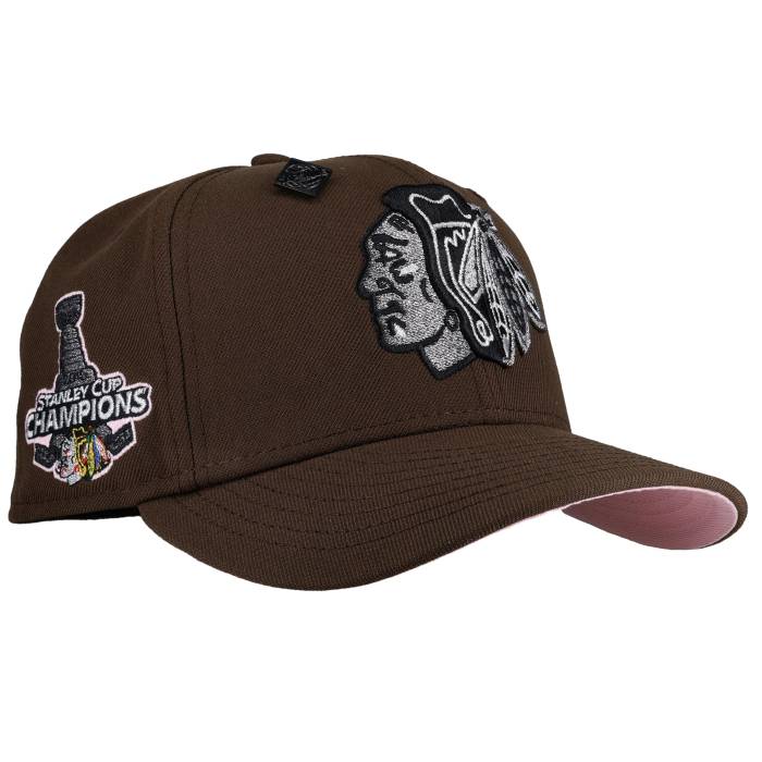 Newera 【 Chicago Black Hawks Stanley Cup Champions Walnut Pink 59Fifty Fitted Hat (Restock) Unisex Brown/ Pink Undervisor 】 シカゴ 黒色 ブラック ホークス pink ピンク ユニセックス 茶色 ブラウン pink ピンク|スニケス