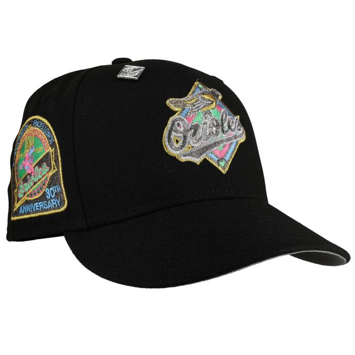 Newera 【 Baltimore Orioles Easter 30Th Anniversary Metallic 59Fifty Fitted Hat Unisex 】 ボルティモア オリオールズ ユニ一発やる