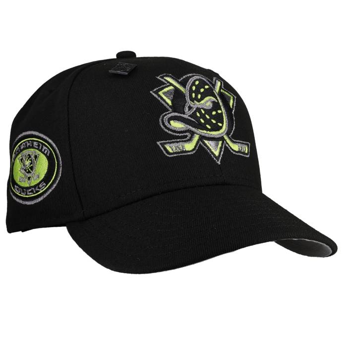 Newera 【 Anaheim Mighty Ducks Black/Green 59Fifty Fitted Hat Unisex Black / Grey Undervisor 】 アナハイム ダックス ユニセックス 黒色 ブラック 灰色 グレー｜スニケス