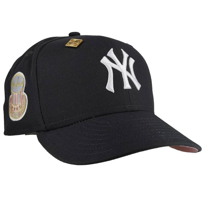 Newera 【 New York Yankees 1952 World Series Graphite Metallic 59Fifty Fitted Hat Unisex Grey / Pink Undervisor 】 ヤンキース つづき物 ユニ一発やる 薄墨色 薄墨色 pink サクラ色