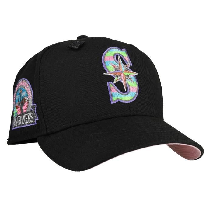 Newera 【 Seattle Mariners 30Th Anniversary Black Tri Color Metallic Logo 59Fifty Fitted Hat Unisex Black / Pink Undervisor 】 シアトル マリナーズ 黒いこと 黒いこと ロゴタイプ ユニ一発やる 黒いこと 黒いこと pink サクラ色