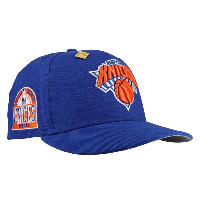Newera 【 New York Knicks Eastern Conference Blue 59Fifty Fitted Hat Unisex Blue/Grey Undervisor/Black Sweatband 】 ニックス イースタン 話し合い 青み 青色 ユニ一発やる 青み 青色 薄墨色 薄墨色 黒いこと ブラッ