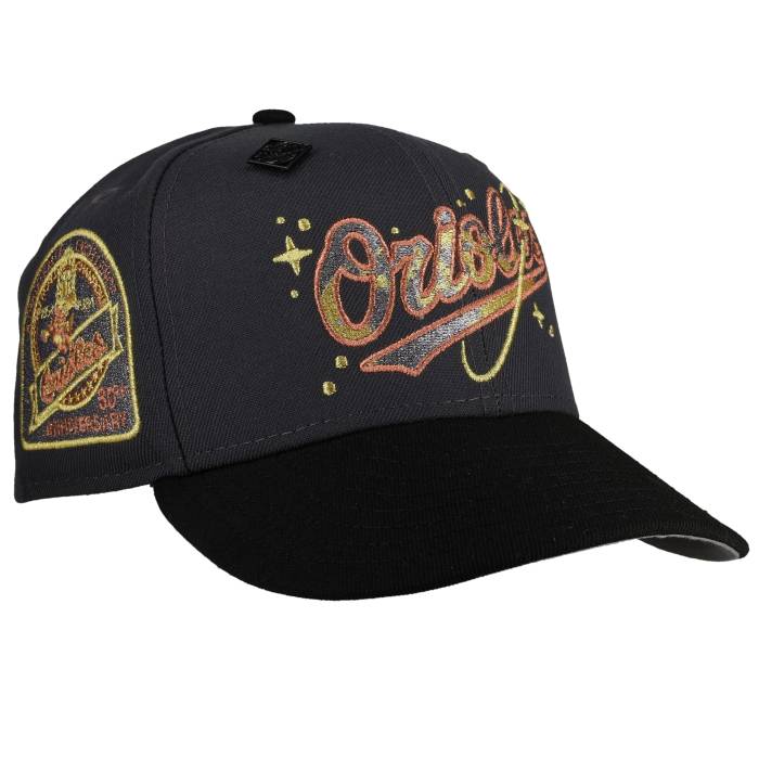 Newera 【 Baltimore Orioles Graphite Celestial 30Th Anniversary Metallic 59Fifty Fitted Hat (Restock) Unisex 】 ボルティモア オリオールズ ユニ一発やる