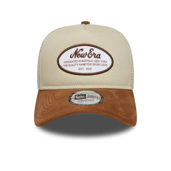 ニューエラ New Era 【 Foam Patch Trucker Cap Beige Suede Unisex 】 トラッカー キャップ 帽子 ベージュ スエード・スウェード ユニセックス｜スニケス 15,408円