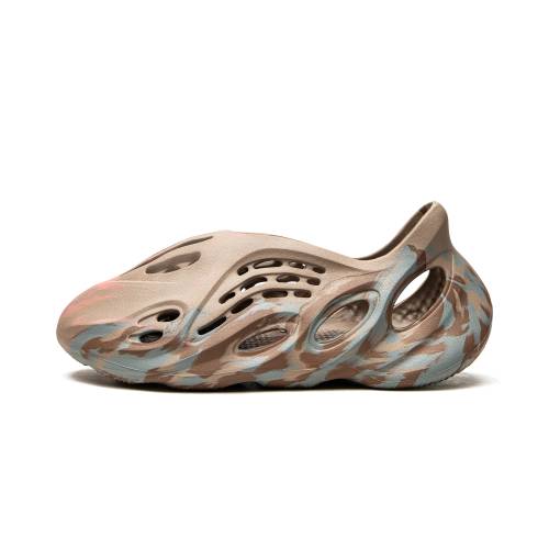 イージー 砂色 サンド \"MX GREY\" スニーカー メンズ YEEZY FOAM RUNNER SAND GY3969 /
