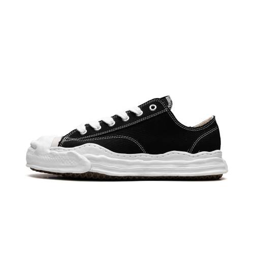 メゾン ミハラヤスヒロ \"BLACK WHITE\" スニーカー メンズ MAISON MIHARA YASUHIRO HANK OG SOLE CANVAS LOW / A05FW702 BLK