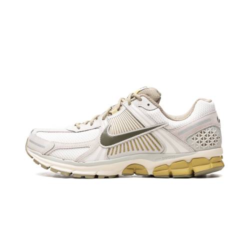 ナイキ 望遠レンズ \"LIGHT OLIVE\"" スニーカー メンズ NIKE ZOOM VOMERO 5 BONE/MEDIUM FV0397 001 /"