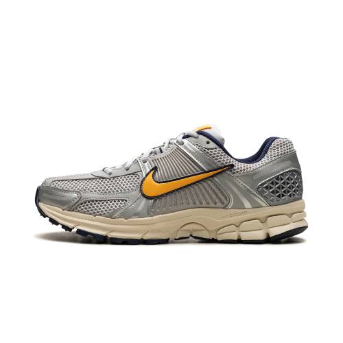 ナイキ ズーム \"PURE PLATINUM\" スニーカー メンズ NIKE ZOOM VOMERO 5 FJ4151 001 /