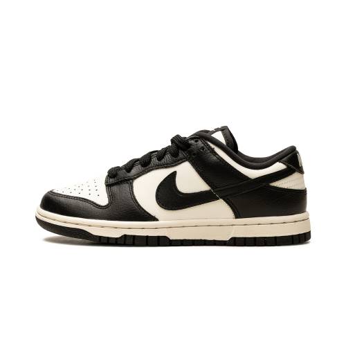 ナイキ ダンク ダンクロー \"CHERRY PANDA\" スニーカー レディース NIKE DUNK LOW SE WMNS CHARMS - HQ7487 100 /