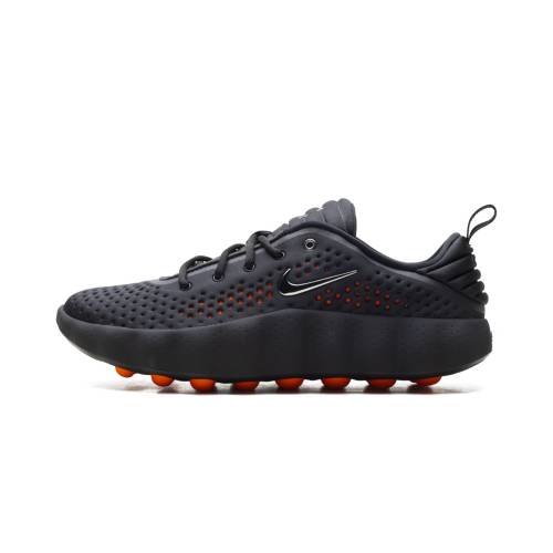ナイキ "BLACK CRIMSON" スニーカー メンズ NIKE MIND 002 / HYPER HQ4308 001｜スニケス