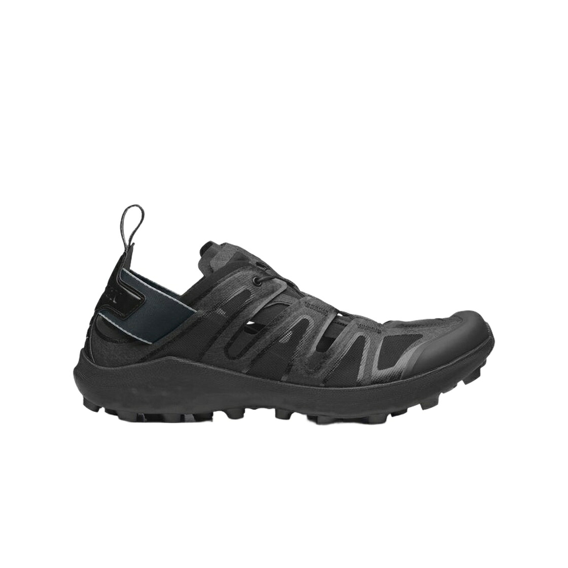 サロモン 黒色 ブラック スニーカー メンズ SALOMON UDARA ADVANCED BLACK / BLACK BLACK｜スニケス