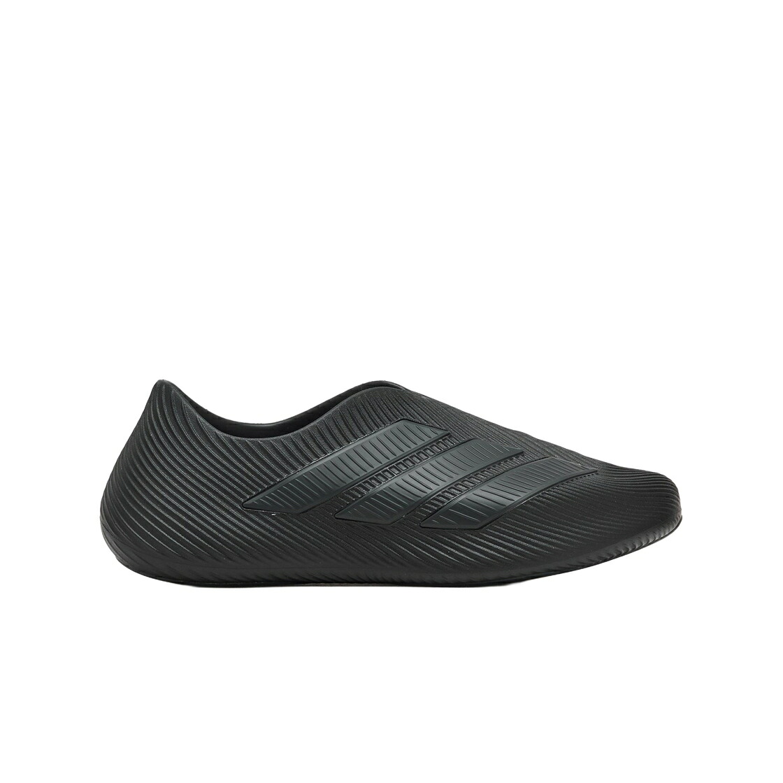 アディダス コア 黒色 ブラック カーボン スニーカー メンズ ADIDAS PURECHILL CORE BLACK CARBON / CORE BLACK CARBON CARBON｜スニケス