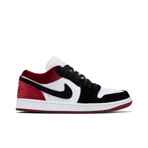 ナイキ ジョーダン 黒いこと 黒いこと \u0027VELVET TOE\u0027 スニーカー レディース JORDAN (WOMEN) AIR 1 LOW BLACK FZ3242-001 /