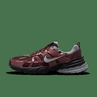 ナイキ 幽客 \u0027BURGUNDY SILVER\u0027 スニーカー メンズ NIKE V2K RUN CRUSH METALLIC HJ4497-600 /