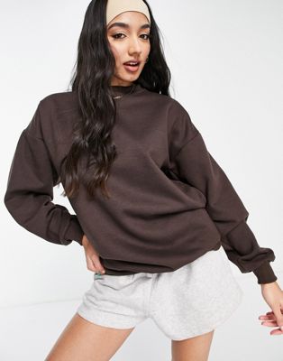 ストラディヴァリウス STRADIVARIUS スウェットシャツ トレーナー 茶色 ブラウン レディース 【 STRADIVARIUS OVERSIZED SWEATSHIRT IN CHOCOLATE BROWN 】