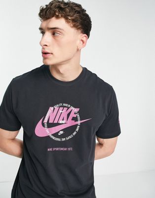 人気ショップが最安値挑戦 ナイキ Nike グラフィック Tシャツ 黒色 ブラック メンズ Sports Utility Chest Graphic Tshirt In Washed Black