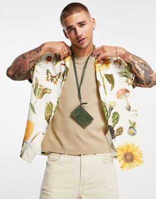 エイソス ASOS DESIGN ベージュ メンズ 【 ASOS DESIGN BOXY OVERSIZED REVERE SHIRT IN LINEN MIX WITH SUNFLOWER PRINT BEIGE 】