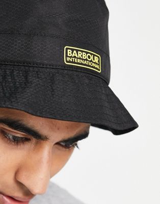 バブアーインターナショナル BARBOUR INTERNATIONAL ロゴ 黒色 ブラック バケットハット メンズ 【 BARBOUR INTERNATIONAL IMPELLER CONTRAST LOGO IN BLACK 】
