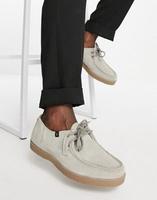 21春夏新作 ファーラー Farah スエード スウェード スニーカー 運動靴 灰色 グレー メンズ Suede Lace Up Shoes In Grey